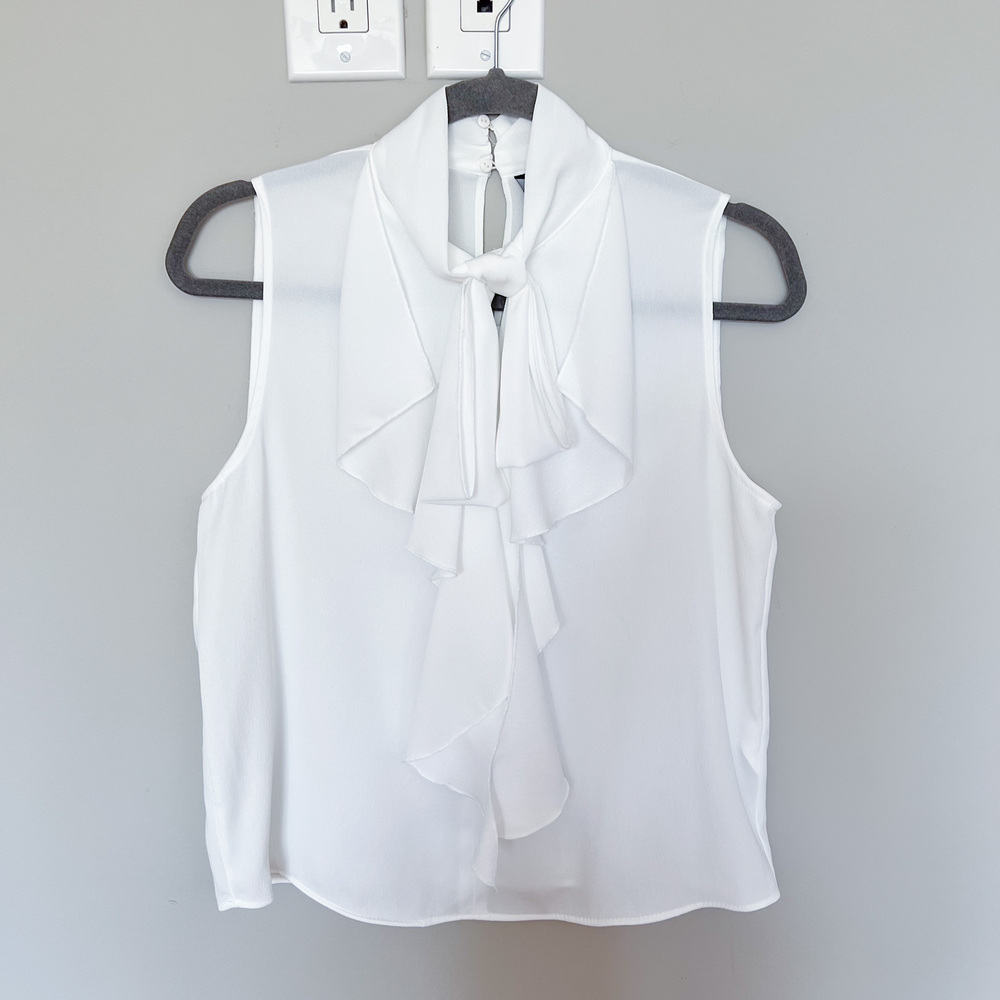 NWT Zara White Ruffle Tie Neck Sleeveless Blouse Top M Classic